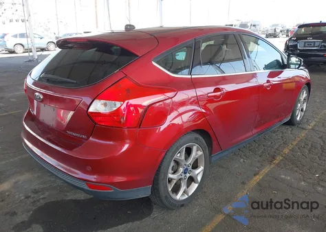 2014 Ford Focus Titanium from USA, damaged, VIN 1FADP3N28EL281727